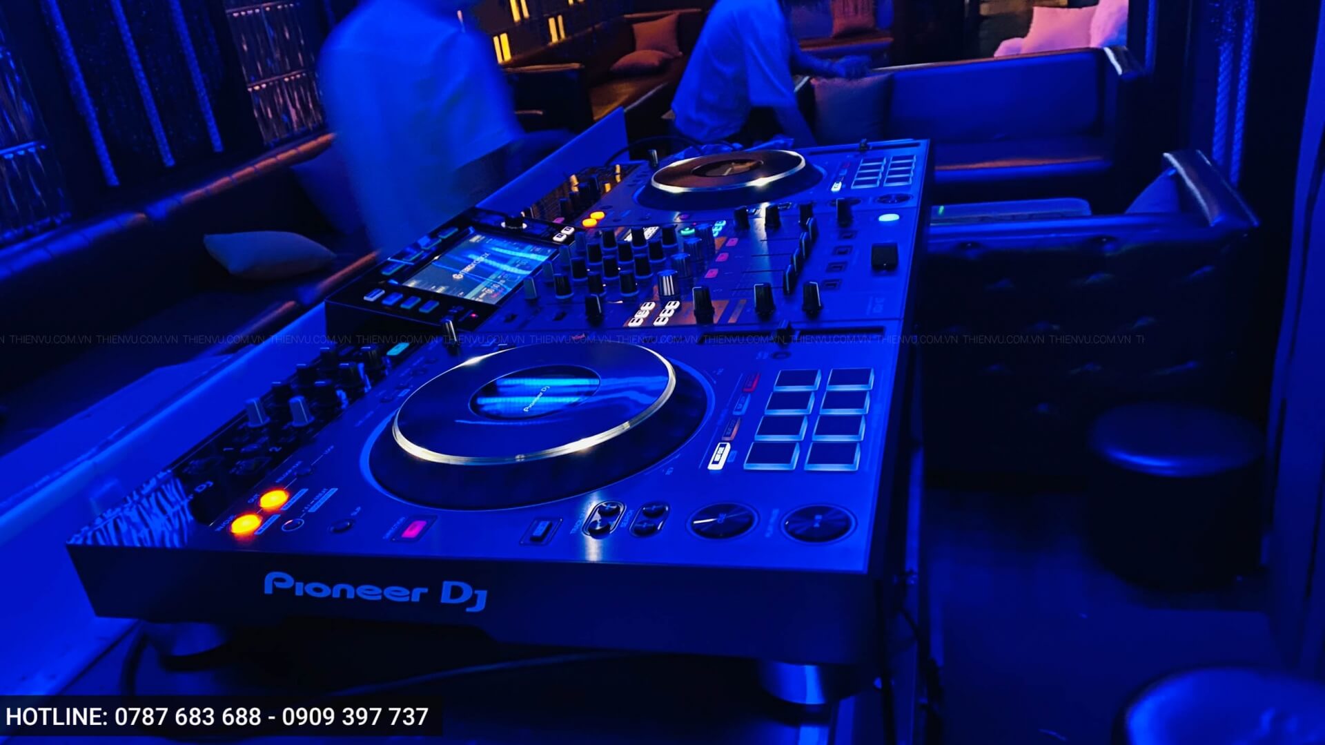 ban-dj-pioneer-xdj-zxz-chinh-hang-thien-vu-audio