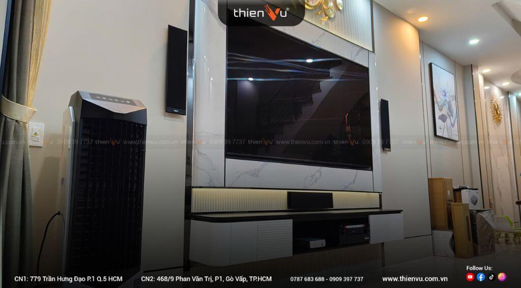 khong-gian-lap-dat-dan-xem-phim-KEF-T101