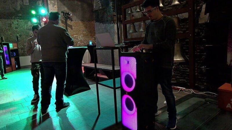 loa-di-dong-jbl-partybox-1000-chinh-hang