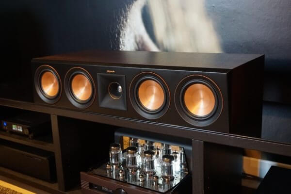 loa-xem-phim-klipsch-chinh-hang