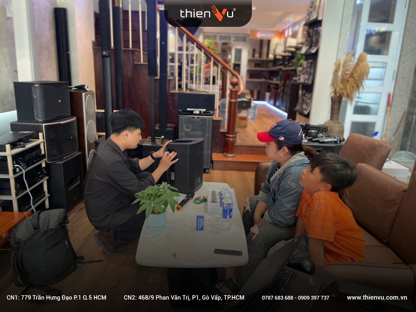 loa-hat-karaoke-di-dong-electrovoice-everse-8-hay