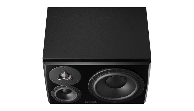 loa-kiem-am-dynaudio-lyd-48-hien-dai