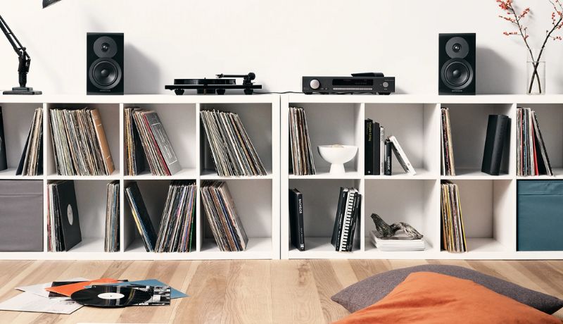 loa-bookshelf-dynaudio-emit-10-moi-nhat