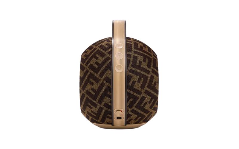 loa-Fendi-Devialet-Mania-chinh-hang