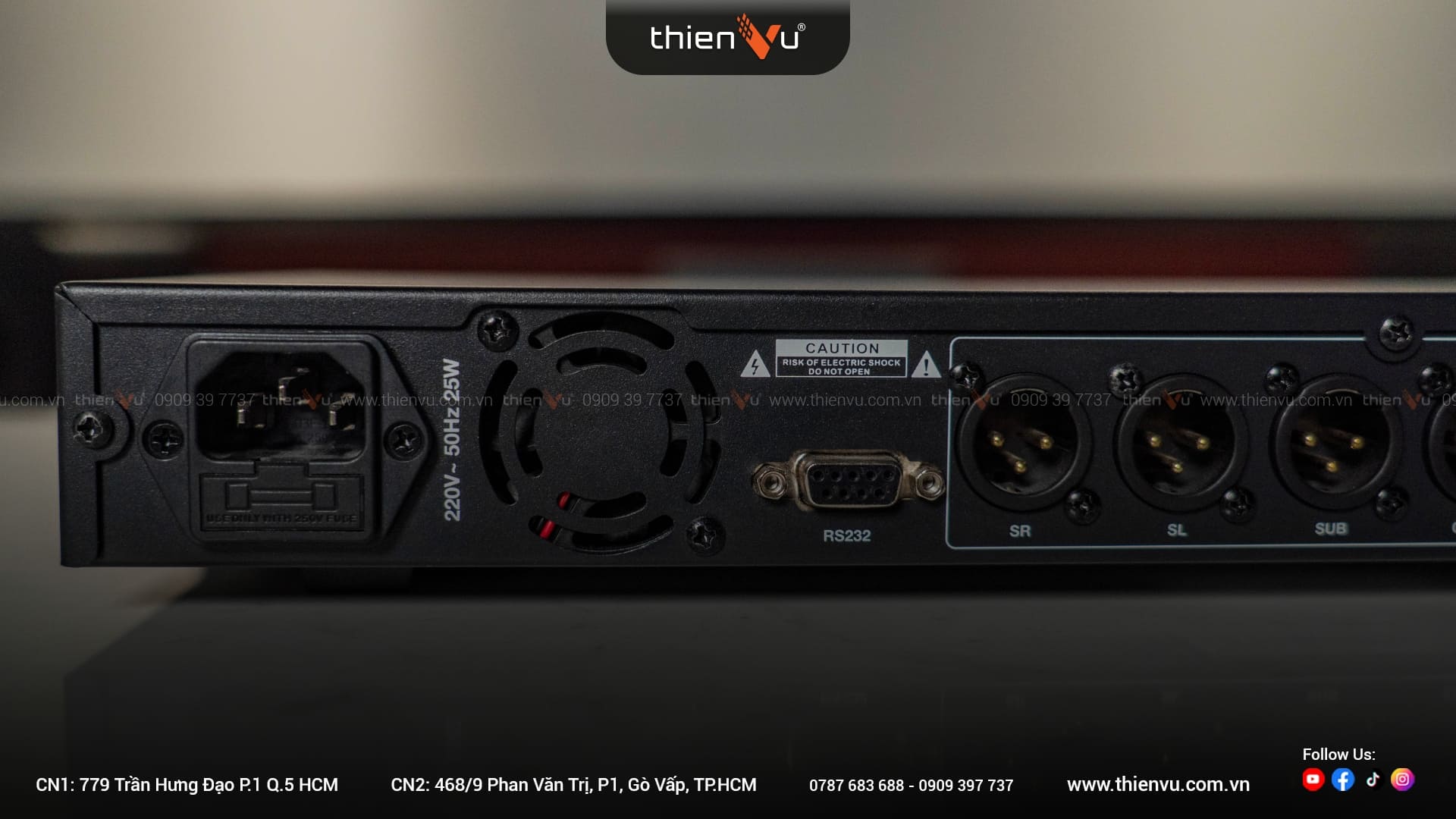 vang-so-karaoke-hay-jbl-vx8-chong-hu-tot