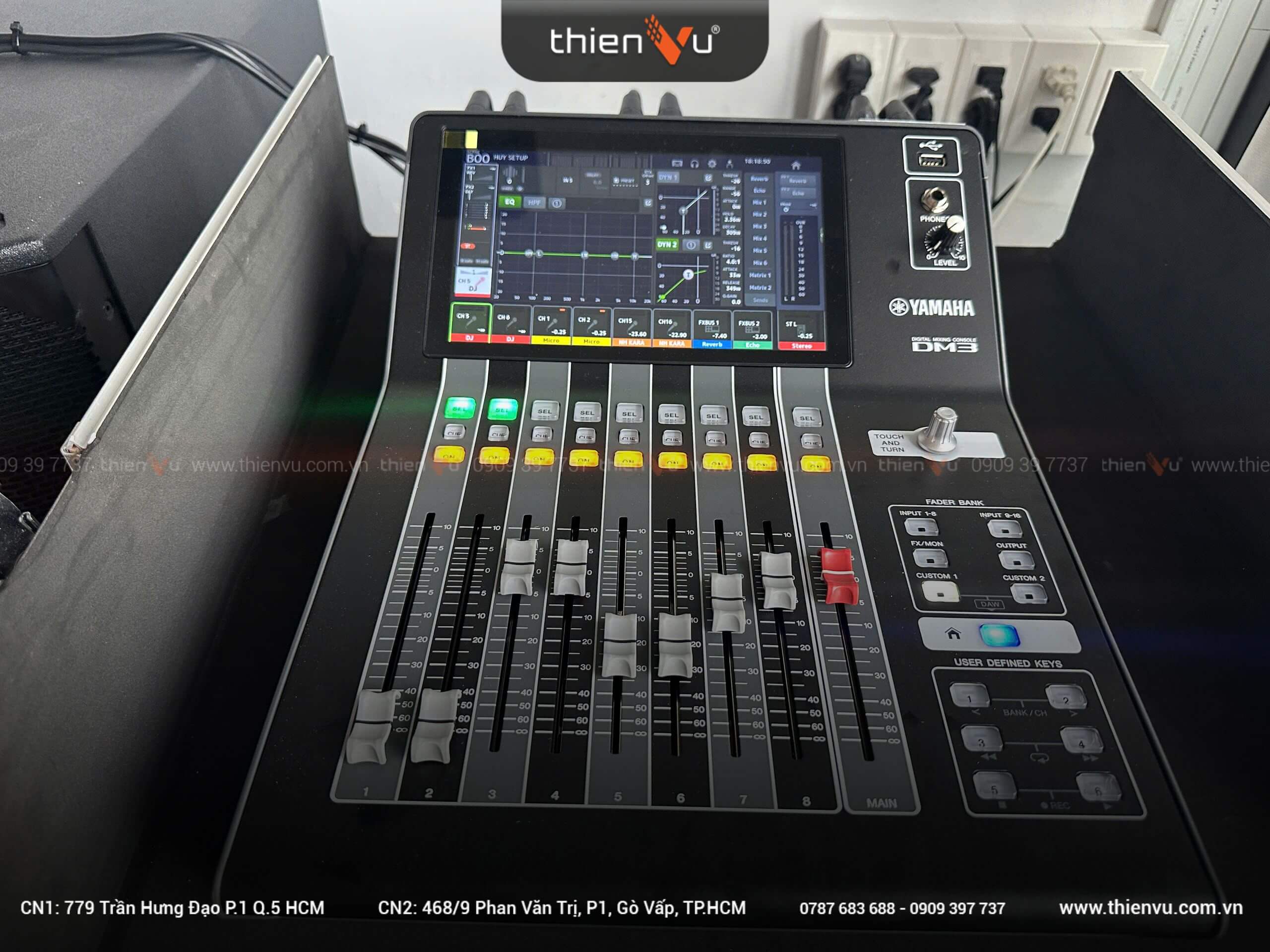 mixer yamaha dm3s trong dan karaoke electrovoice zlx 15p g2 tri gia 200 trieu