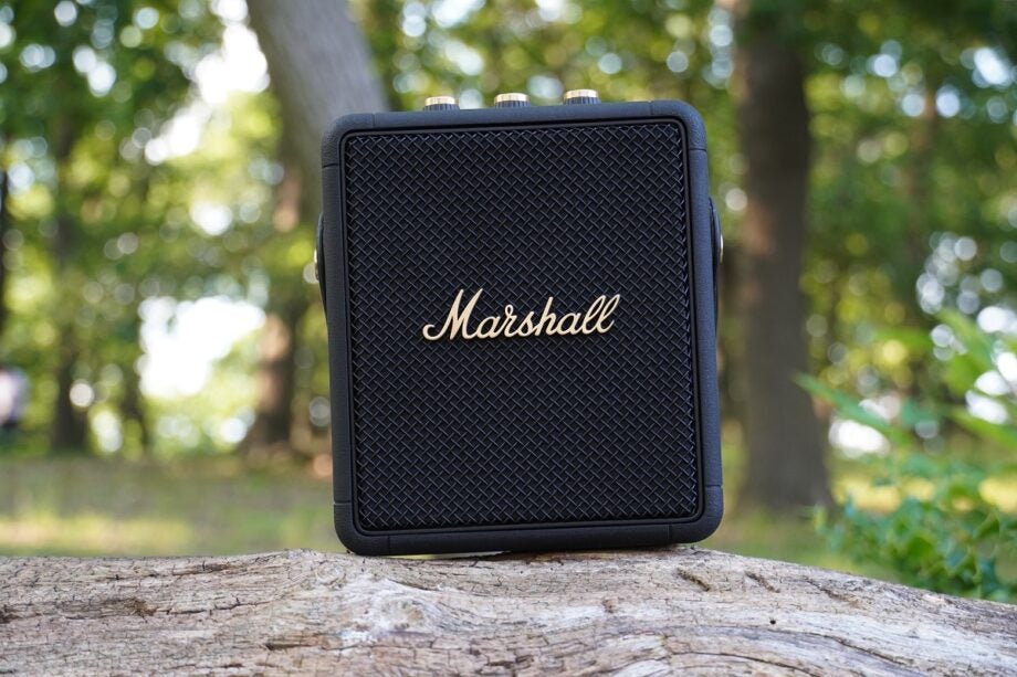 Marshall Stockwell II Black Brass nhỏ gọn chống nước tốt