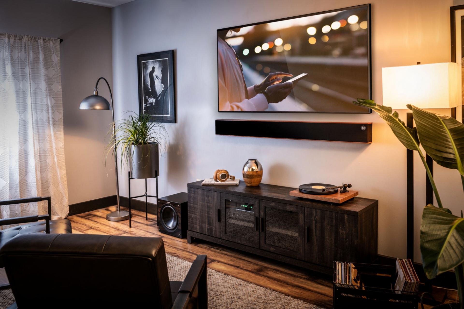 Loa-Soundbar-Klipsch-Heritage-Theater-Bar 