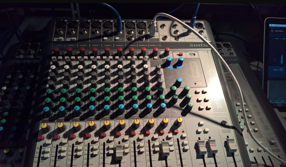 fader mixer soundcraft 12 mtk cao cap moi nhat