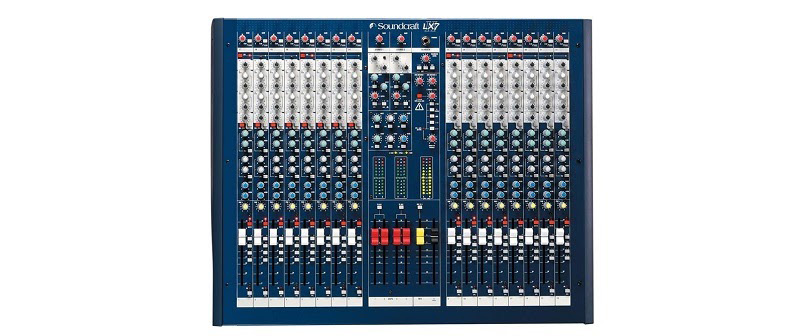 Mixer Soundcraft LX7ii 16