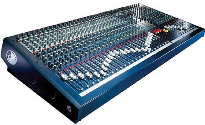 Mixer Soundcraft LX7ii 24 chính hãng