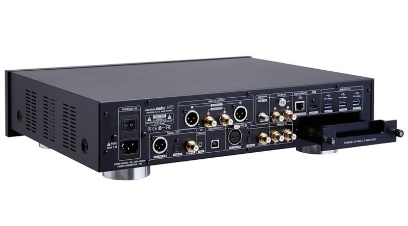 mặt sau music server cocktail audio x45 chính hãng
