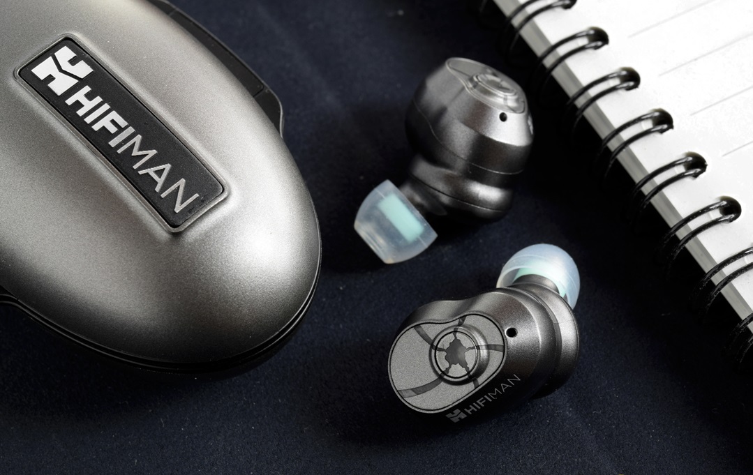 Thiet-ke-tai-nghe-HiFiMan-TWS-600